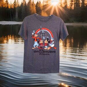 Womans Disney World T Shirt womans size small teens mickey goofy gray